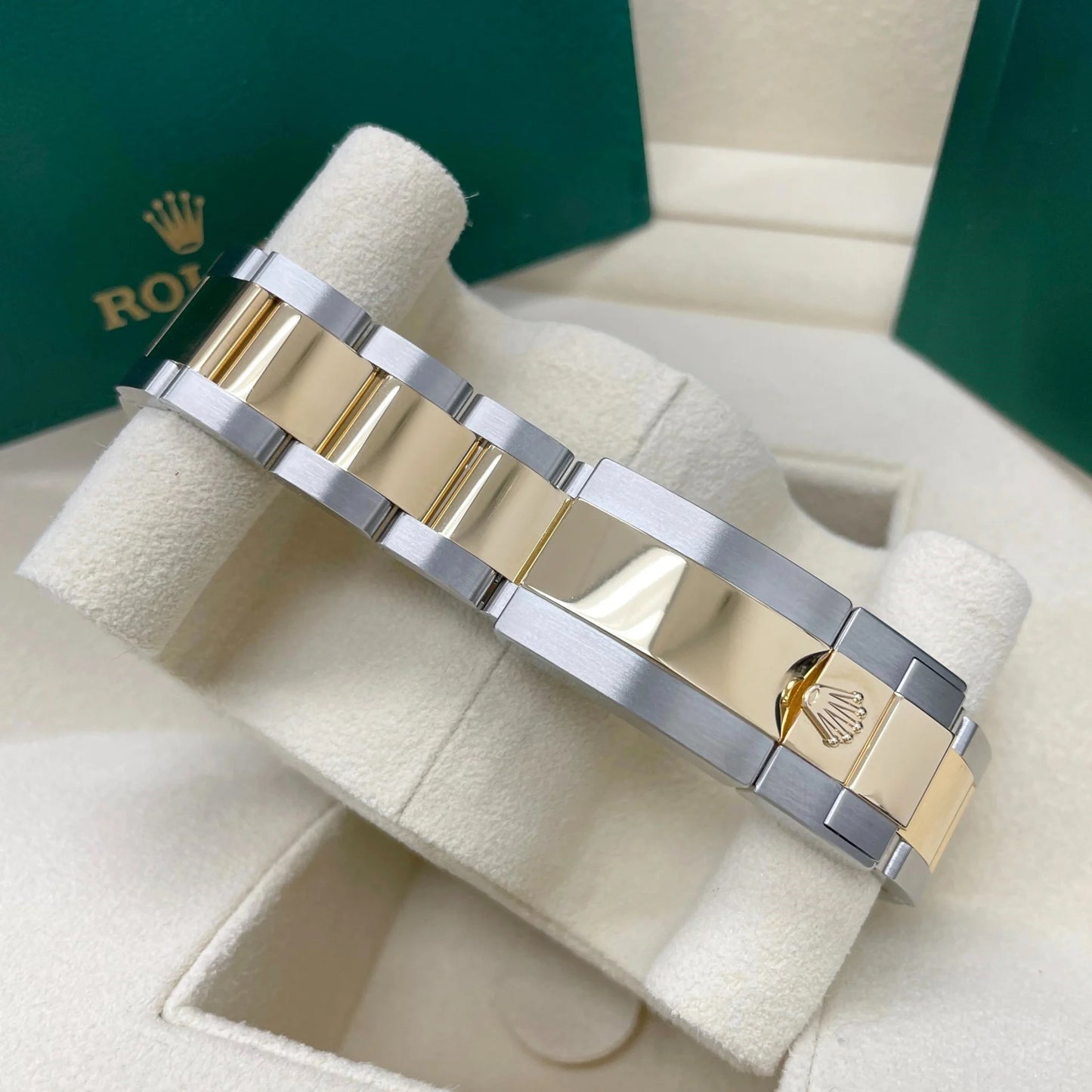Superclone Rolex Daytona 40 mm Golden Dial 126503