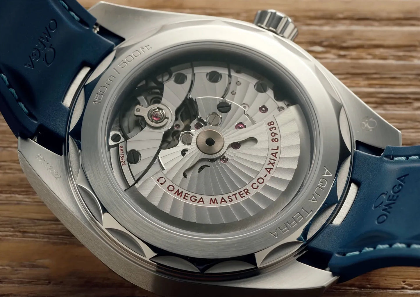 Omega Seamaster Aqua Terra Blue Dial, Blue Rubber 150m Master Chronometer Gmt 220.12.43.22.03.001