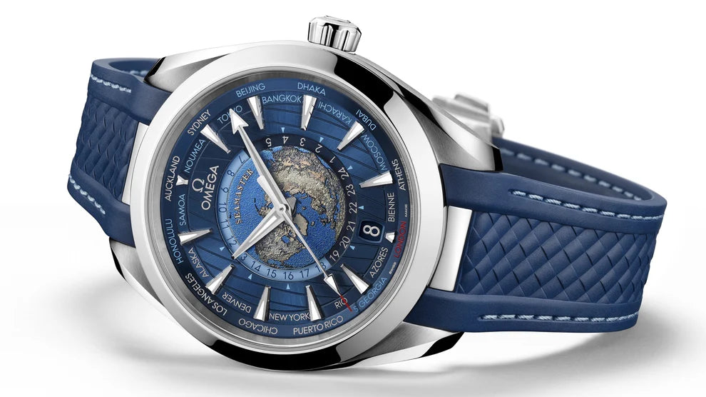 Omega Seamaster Aqua Terra Blue Dial, Blue Rubber 150m Master Chronometer Gmt 220.12.43.22.03.001