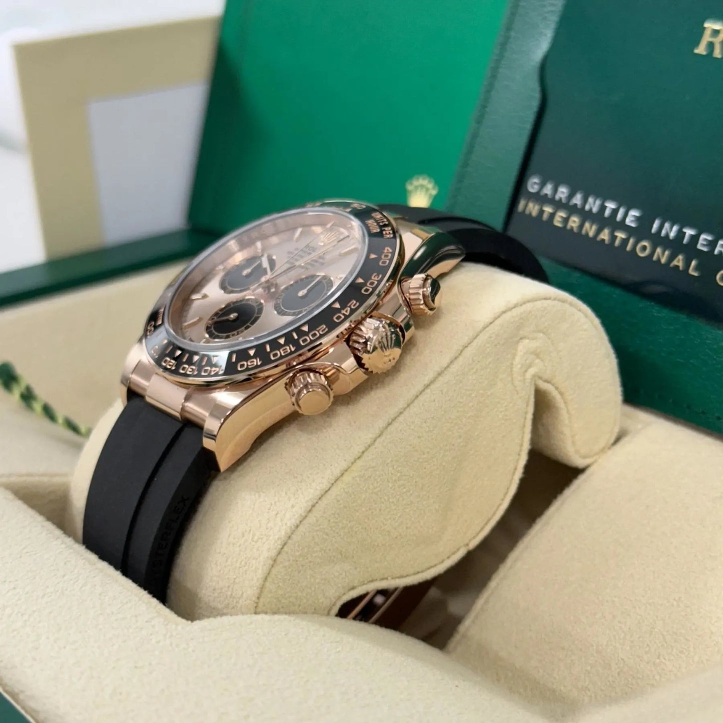 Superclone Rolex Daytona 40 mm Sundust Dial in Everose Gold 126515LN