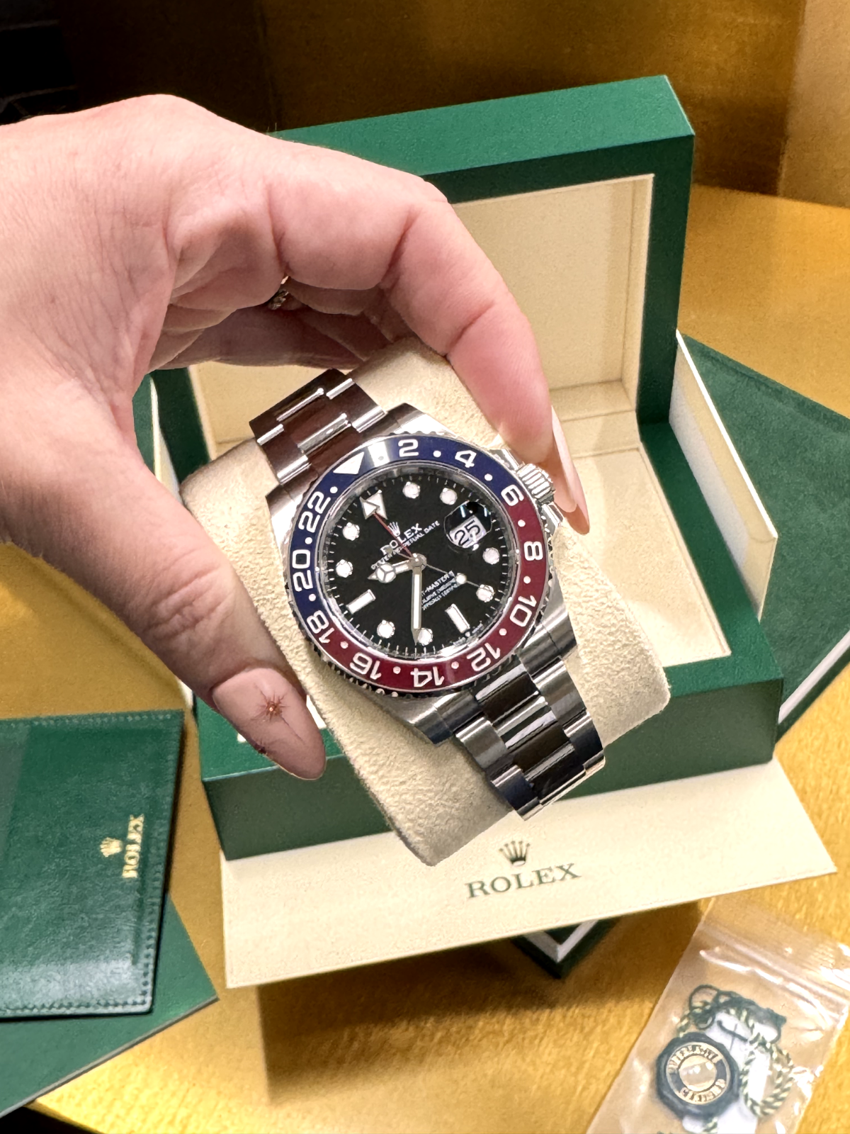 Rolex GMT-Master II 'Pepsi' Stainless Steel Black Dial Oyster - 126710BLRO