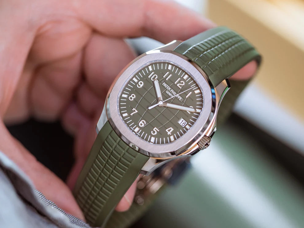 Patek Philippe Aquanaut Steel Green Rubber Strap Mens Watch - 5168G