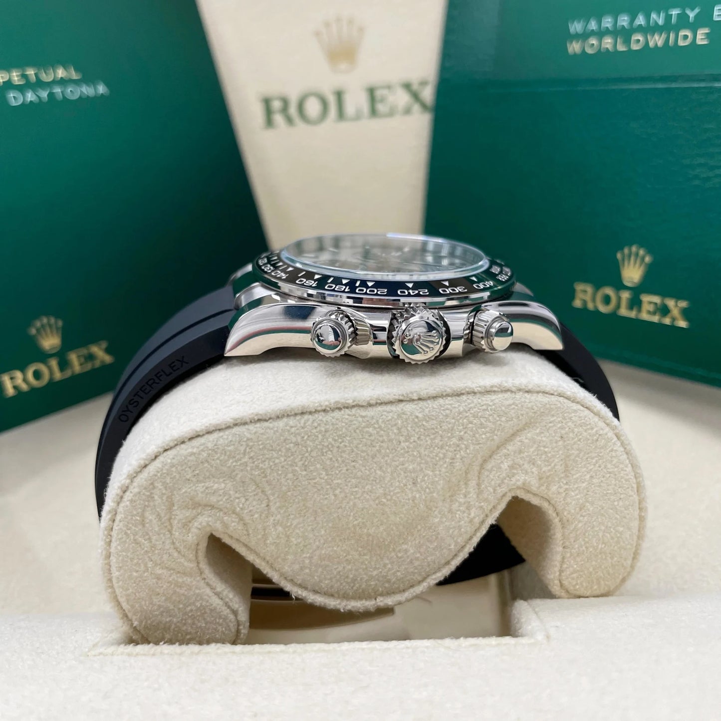 Superclone Rolex Daytona 40 mm Steel and bright black dial 126519LN