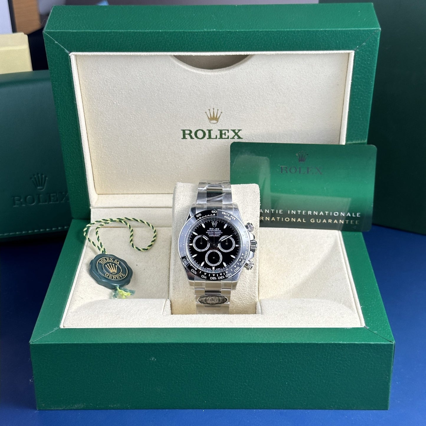 Superclone Rolex Daytona 40 mm Black Dial 126500LN “Godzilla”