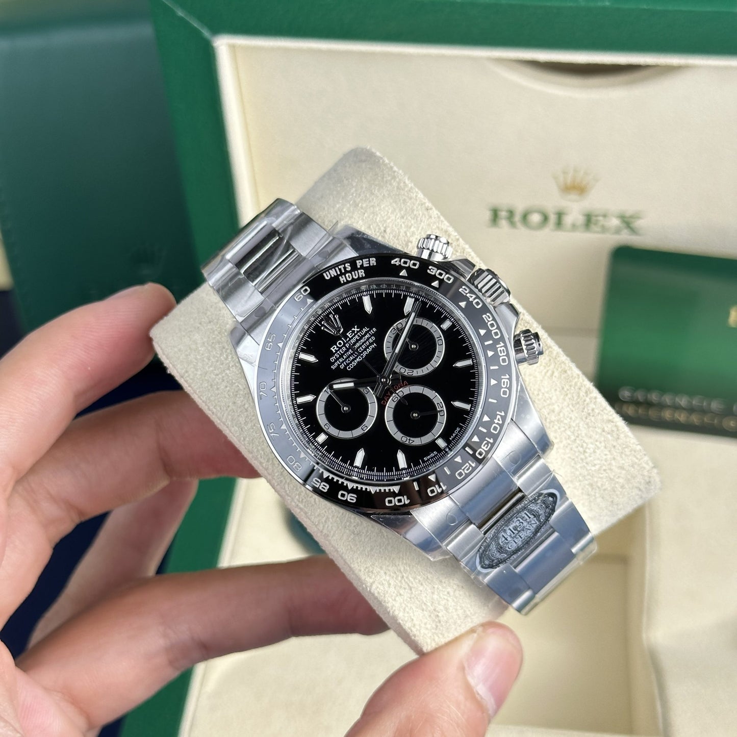 Superclone Rolex Daytona 40 mm Black Dial 126500LN “Godzilla”