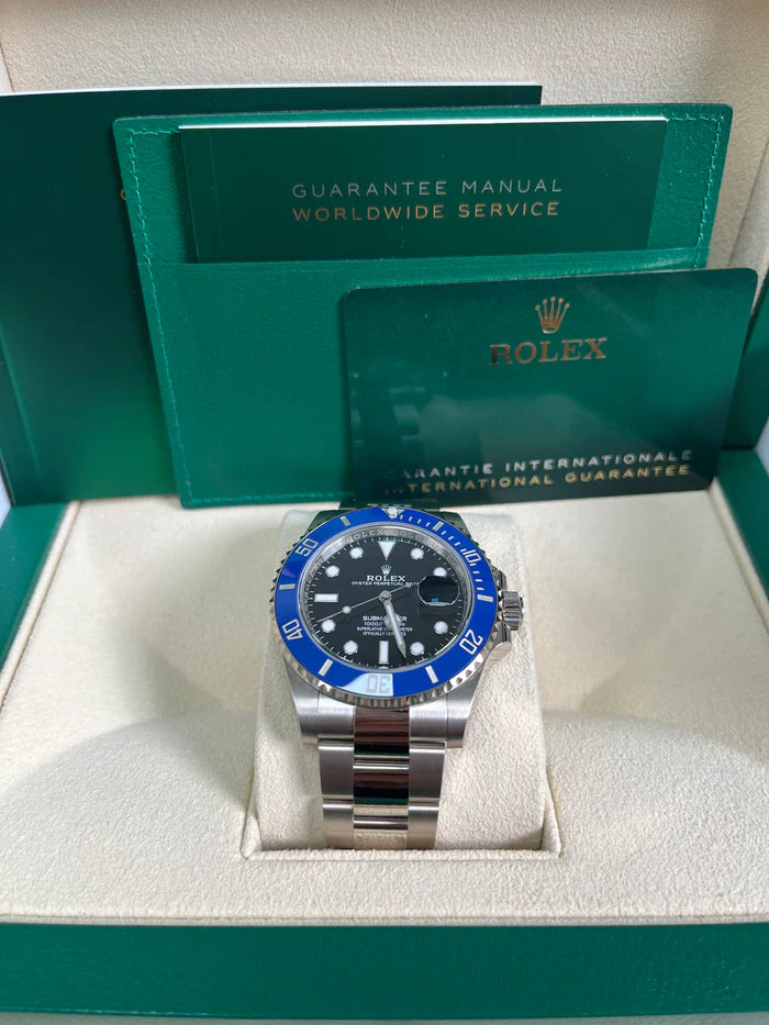 The Rolex Submariner Date Silver 41mm, Black Dial - Blue Bezel