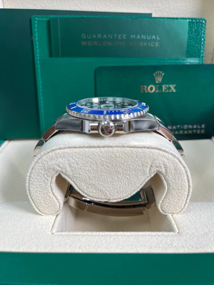 The Rolex Submariner Date Silver 41mm, Black Dial - Blue Bezel