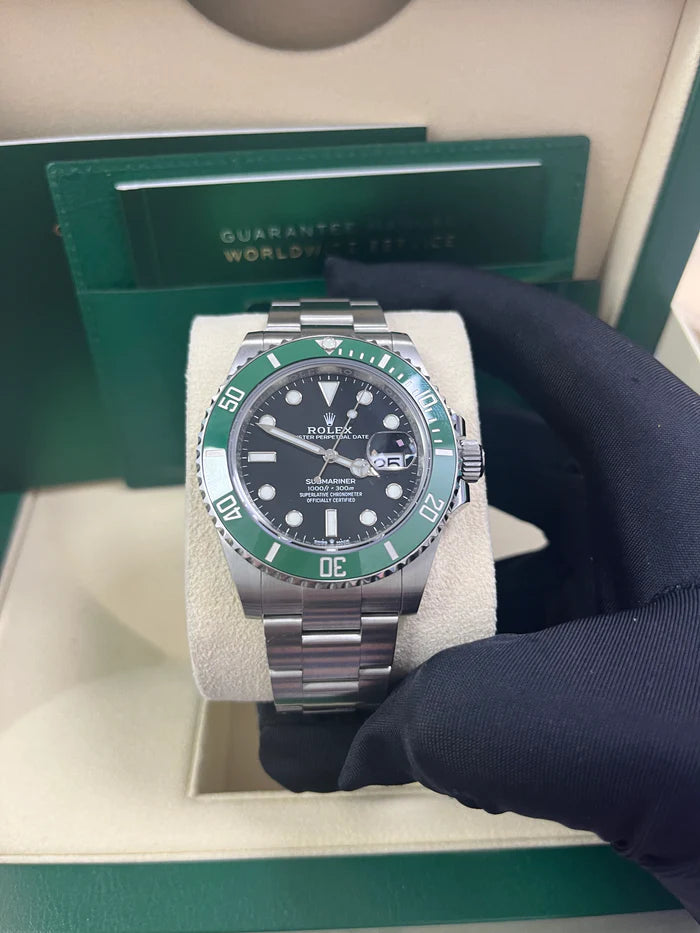 Rolex Submariner Date Silver 41mm, Black Dial - Green Bezel "Starbucks"