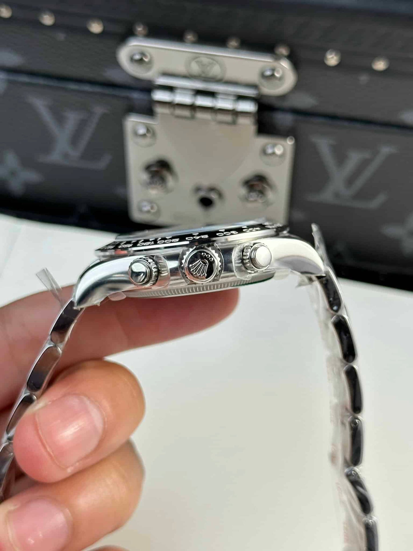 Superclone Rolex Daytona 40 mm Black Dial 126500LN “Godzilla”