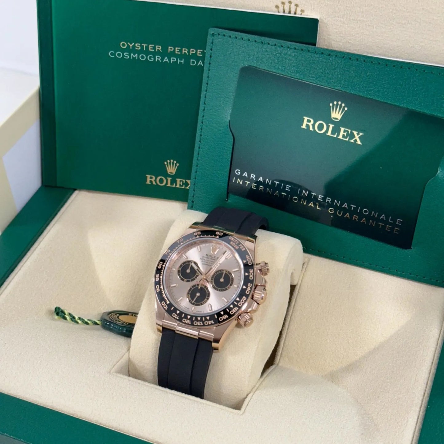Superclone Rolex Daytona 40 mm Sundust Dial in Everose Gold 126515LN