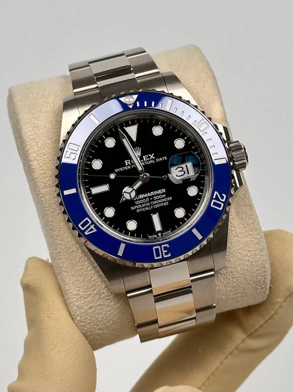 The Rolex Submariner Date Silver 41mm, Black Dial - Blue Bezel