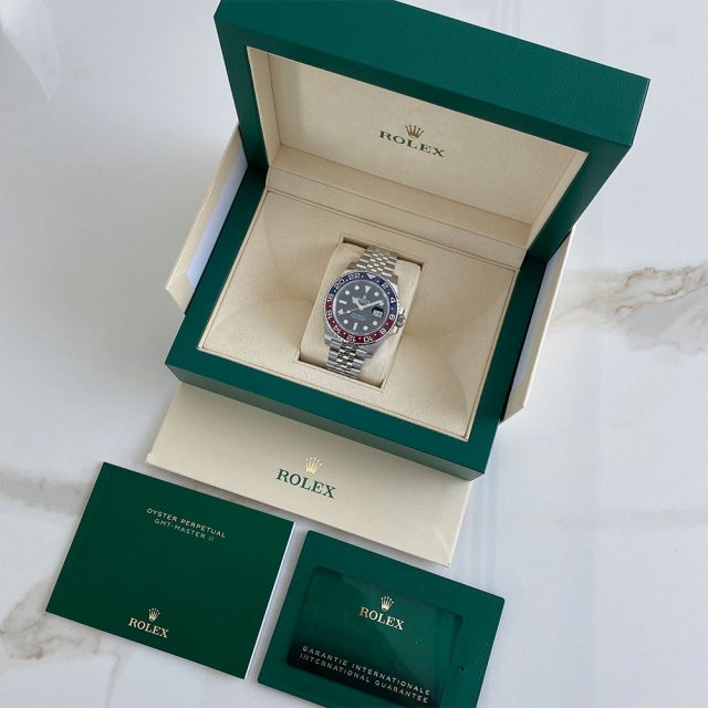 Rolex GMT-Master II 'Pepsi' Stainless Steel Black Dial Jubilee - 126710BLRO