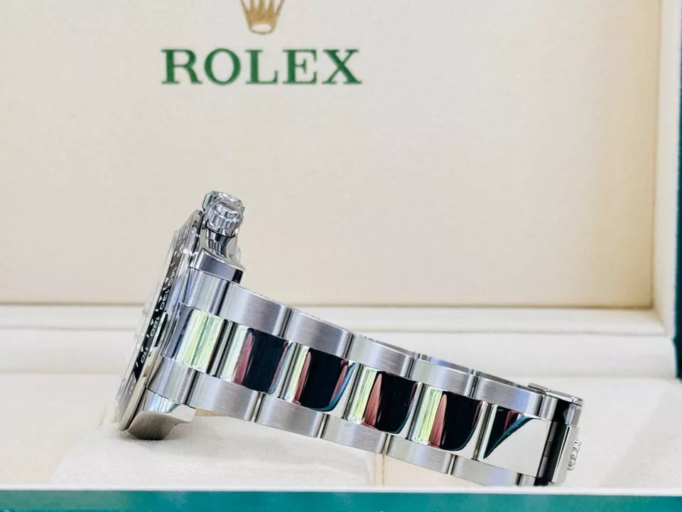 Superclone Rolex Daytona Ceramic “Panda” 40 mm White Dial 126500LN