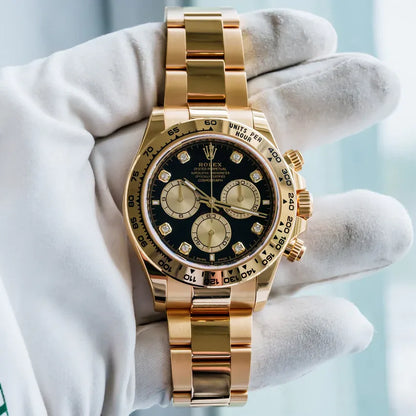 Superclone Rolex Daytona 40 mm Bright black and golden set with diamonds Dial 126508