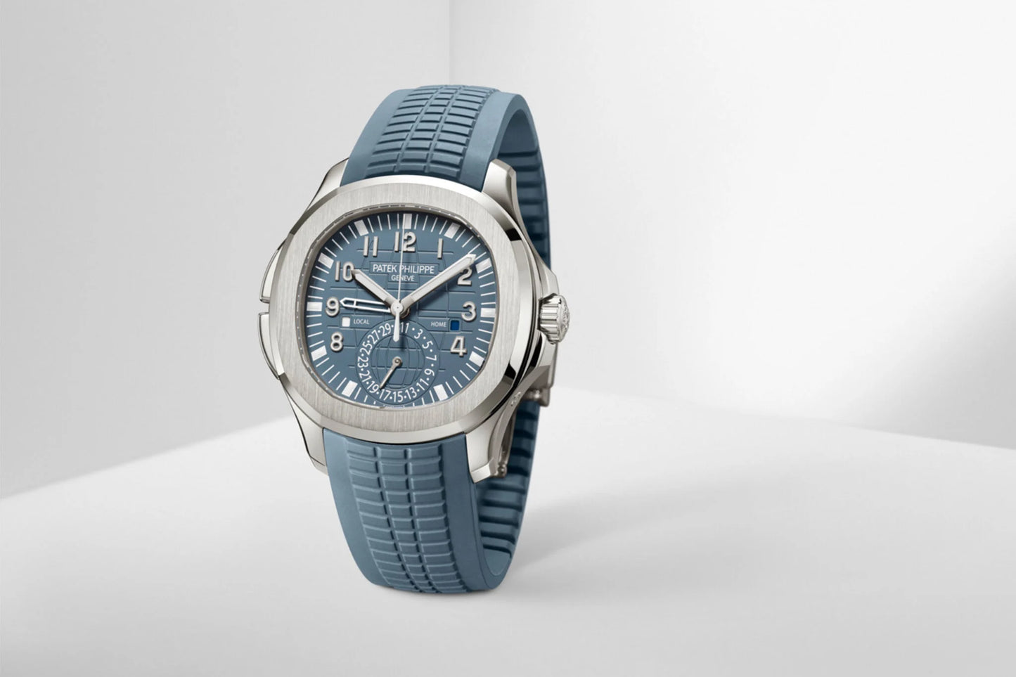 Patek Philippe Aquanaut 5164G-001 Blue Dial Blue Rubber