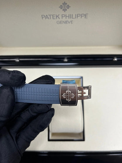 Patek Philippe Aquanaut 5164G-001 Blue Dial Blue Rubber